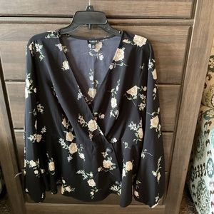 Torrid Floral Print V neck Blouse 3